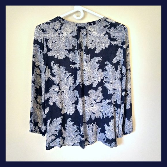 Lucky Brand Sheer Navy Paisley Blouse- Boho top, Sz Medium - Picture 3 of 3